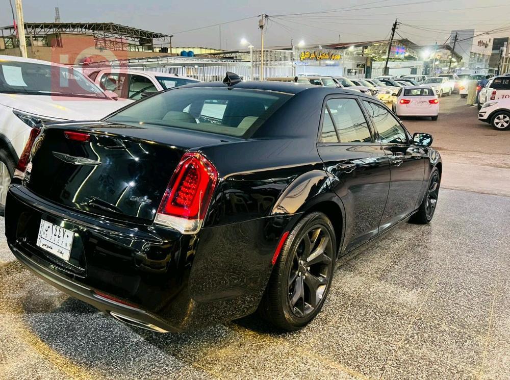 Chrysler 300